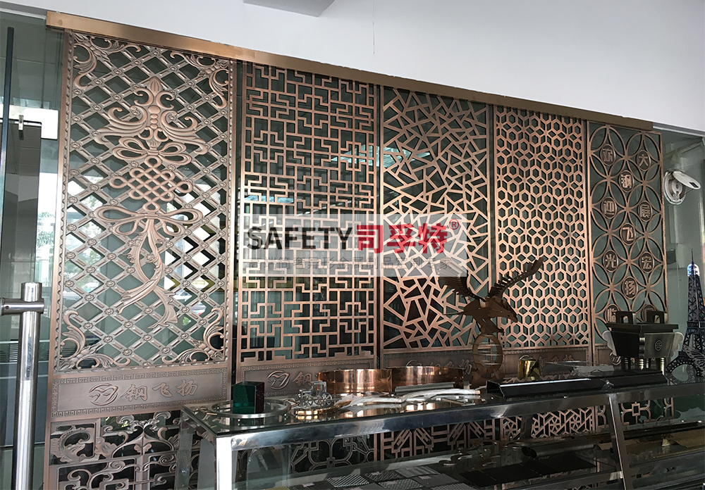 不銹鋼屏風(fēng)隔斷有哪些特點[司孚特金屬屏風(fēng)，不銹鋼屏風(fēng)](圖3)