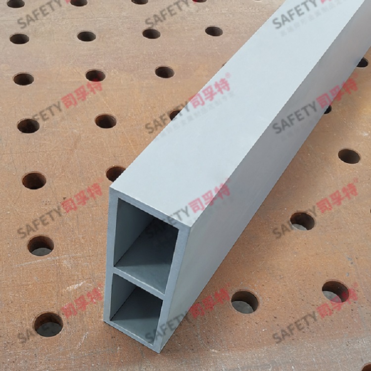 精益求精，幕墻中“精致鋼”的設(shè)計與應(yīng)用-司孚特金屬(圖4)